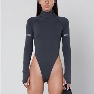 PRIX AKINA 3M BODYSUIT CHARCOAL